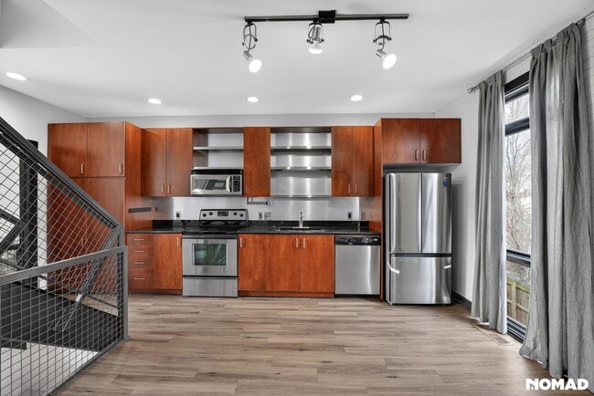 Foto del edificio - 1273 MacKintosh pknw