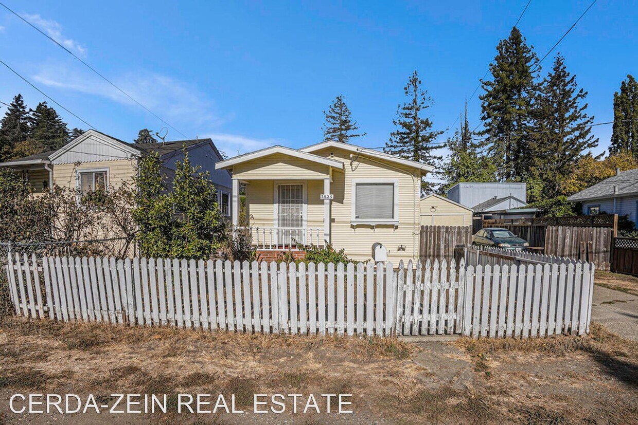 Primary Photo - 2 br, 1 bath House - 3825 Keller Ave - LU