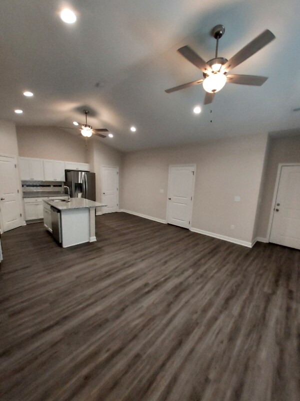 Foto del edificio - 2332 E Cheyenne Ct