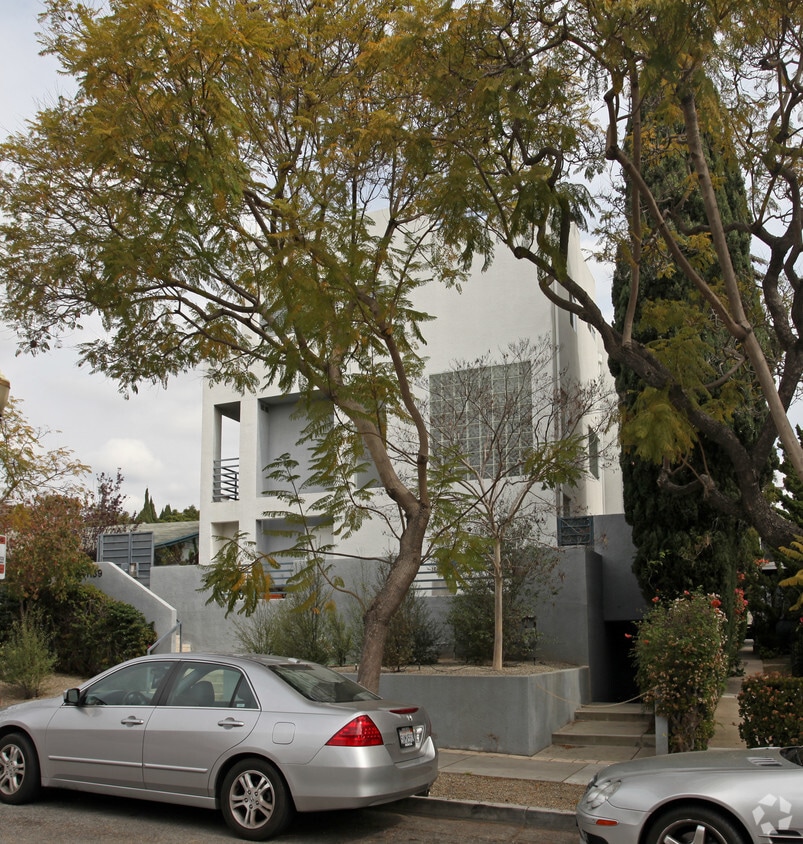 Building Photo - 1139 Harvard St