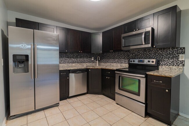 Foto del edificio - Conveniently located Midtown home - near h...