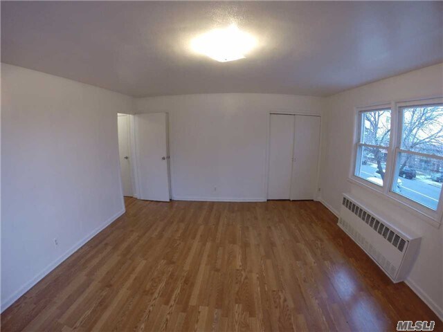 Foto del edificio - 109-44 Ditmars Blvd