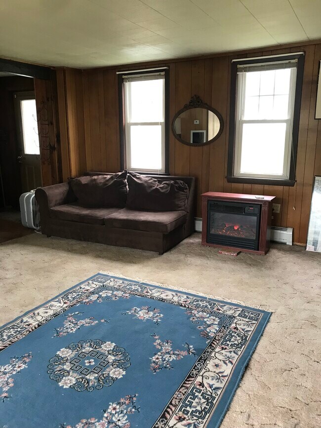 62 Buffumsville Rd, Somersworth, NH 03878 House Rental in Somersworth