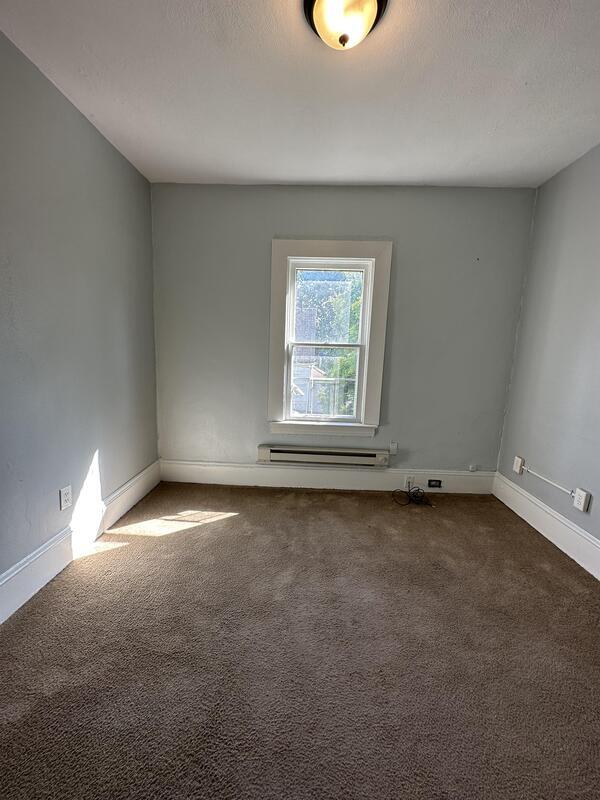 Building Photo - 4082 E 67th St