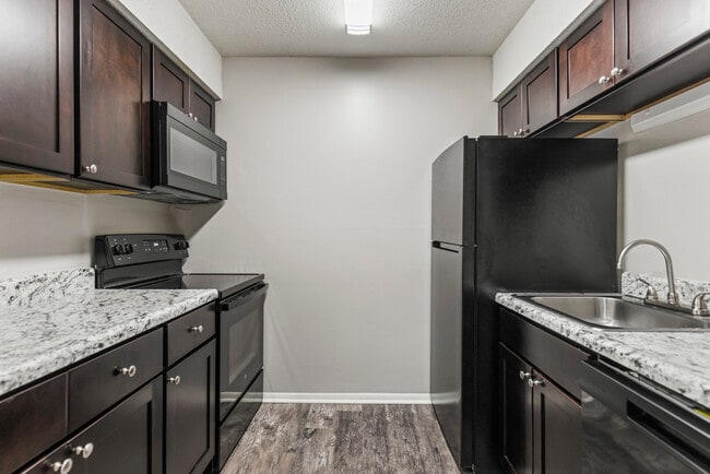 Foto del edificio - Bent Oak Apartments
