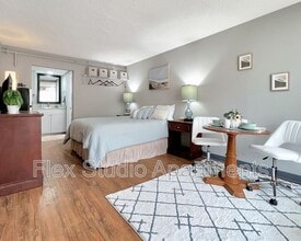 Building Photo - 3600 Albright Rd