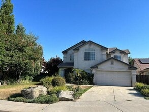 Building Photo - 2954 E Pryor Dr