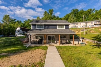 Building Photo - 70 Water Oak Ln