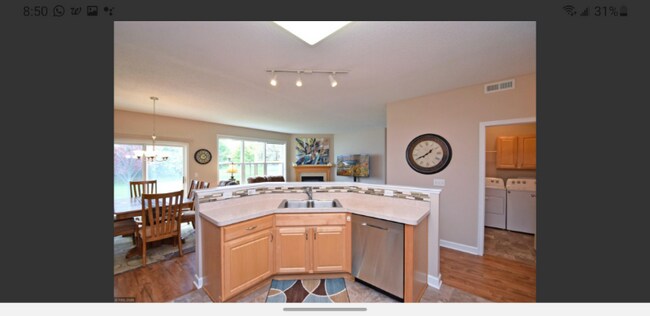 Foto del edificio - 1701 Oakbrooke Way