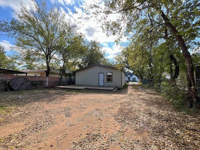 Photo - 3913 Chenault Street Unit