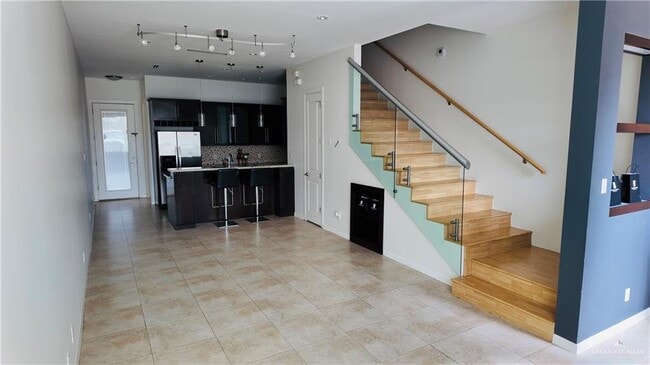 Foto del edificio - 27 Olympia Ave