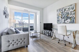 Building Photo - 6 Adra Grado Way