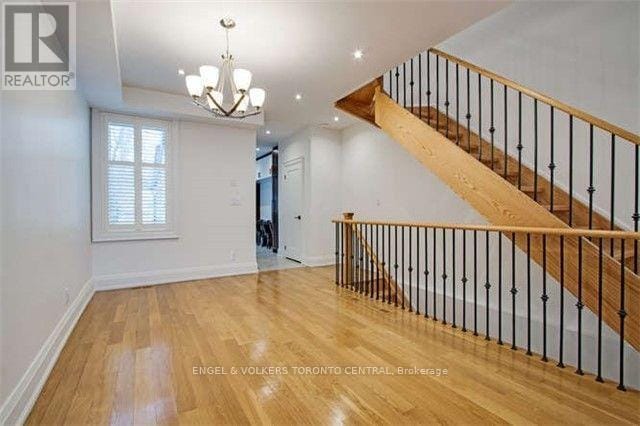 Building Photo - 520 Eastern Ave