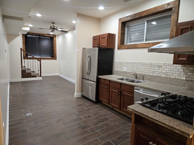 Living and Kitchen area - 2917 W 38th St