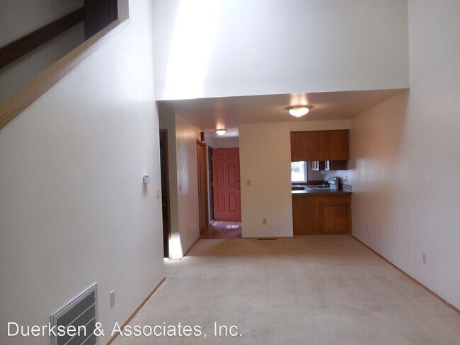 3 Br 2 Bath House 876 Sw Maple Tree House For Rent In Corvallis Or Apartments Com