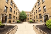Foto principal - 724 W Roscoe St