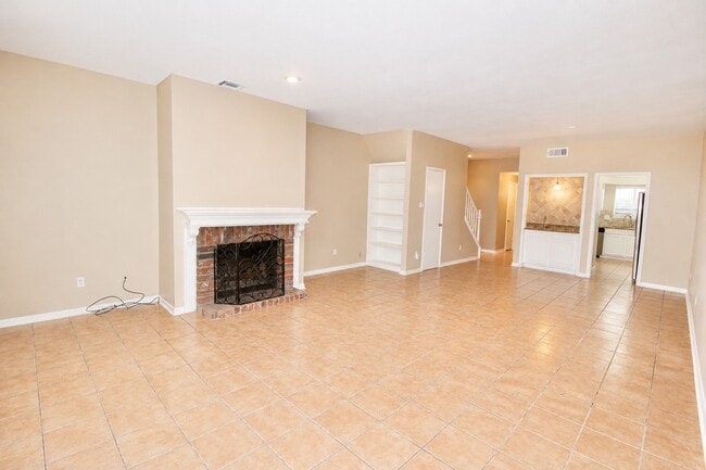 Foto del edificio - 5916 Woodway Place Ct