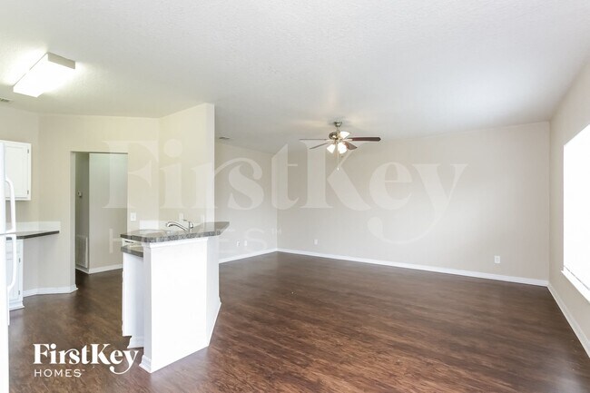 Foto del edificio - 2598 N Biscayne Dr