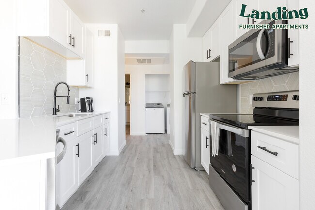 Foto del edificio - 7455 N 95th Ave