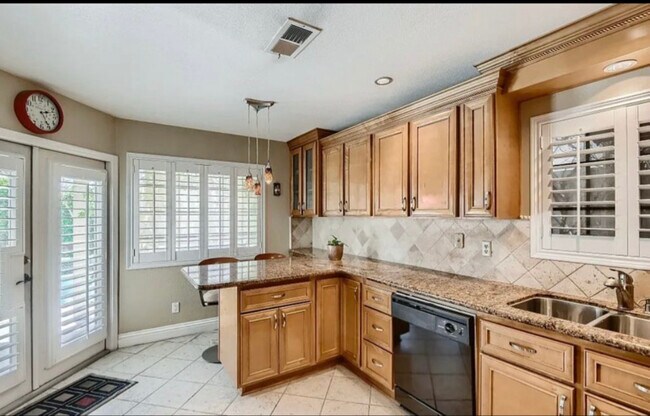 Building Photo - 7041 Encore Way