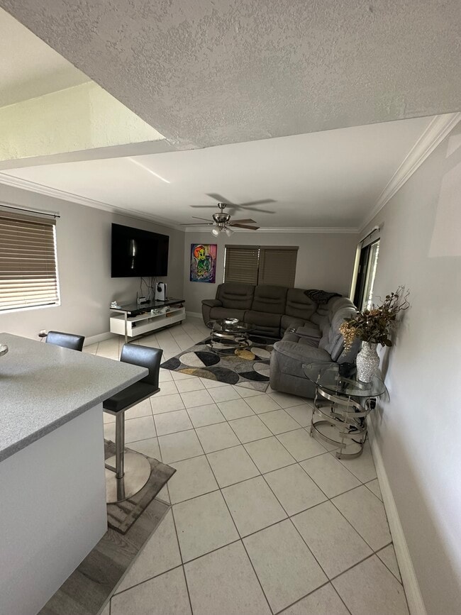 Building Photo - 9521 Boca Cove Cir