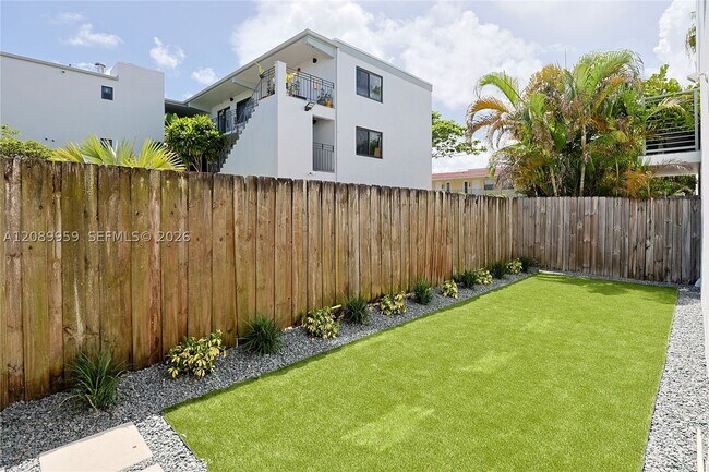 Foto del edificio - 7520 SW 59th St
