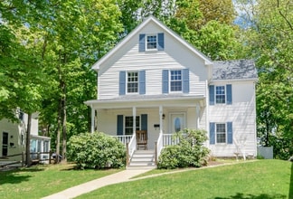 Building Photo - 42 River Rdg