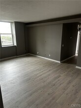 Building Photo - 10 Foery Dr