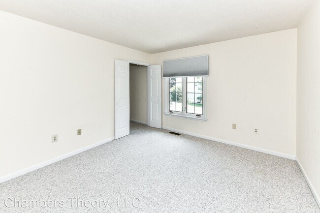 Foto del edificio - 4 br, 3.5 bath House - 7844 Belleflower Dr.