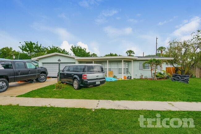 Foto del edificio - 3516 E Roundtree Dr