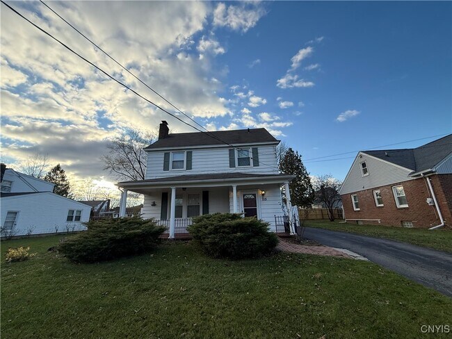 Foto del edificio - 115 Dorchester Ave