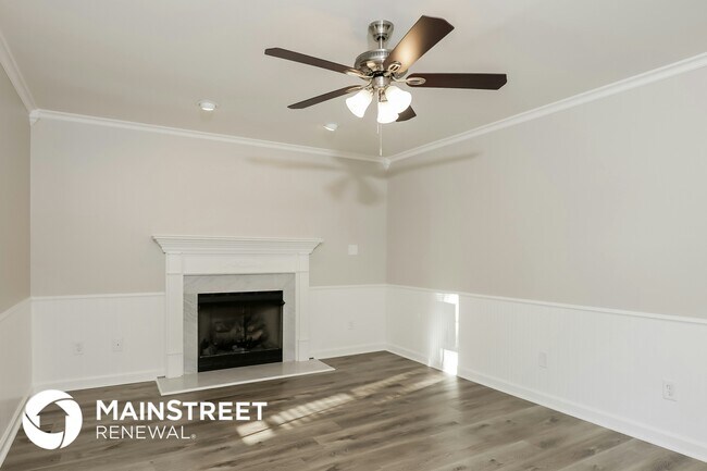 Foto del edificio - 90 Cedarhurst Ln