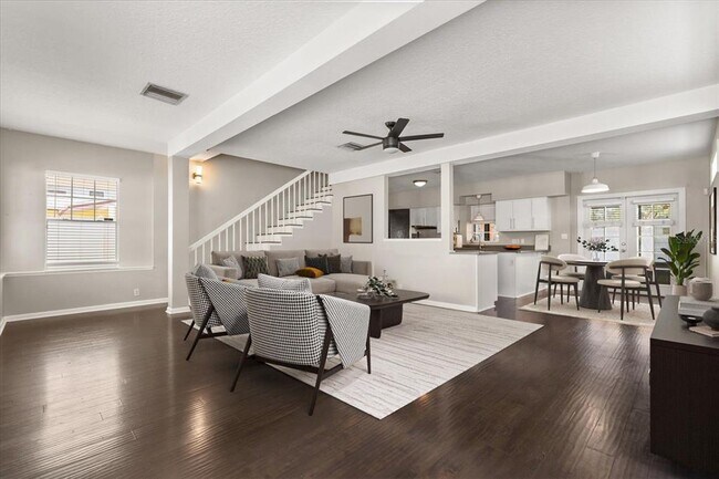Foto del edificio - 742 N Westmoreland Dr