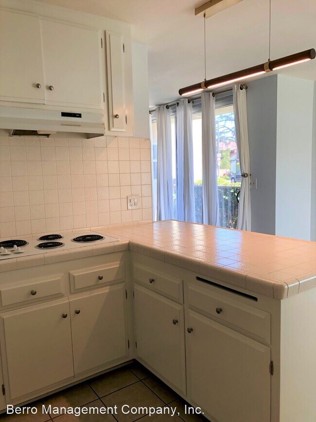 Building Photo - 2 br, 2 bath House - 333 JUNIPERO AVE #1A