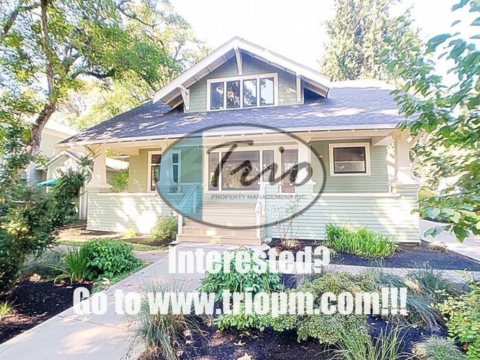 Foto principal - Historic Eugene 4 br / 2 ba house available