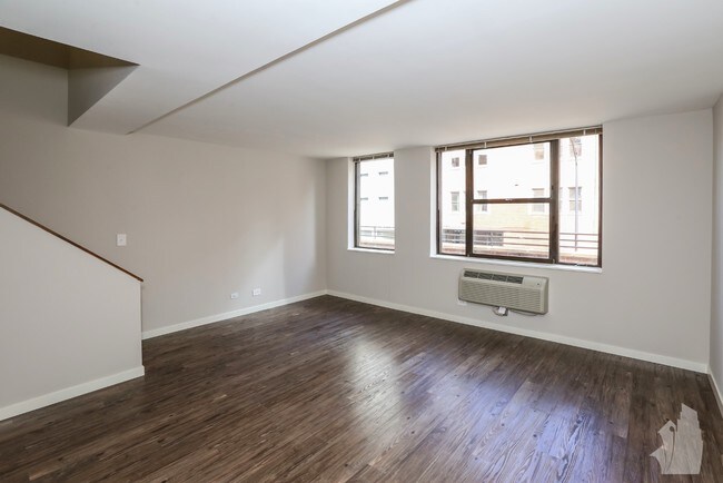 Foto del edificio - Best Price for River North