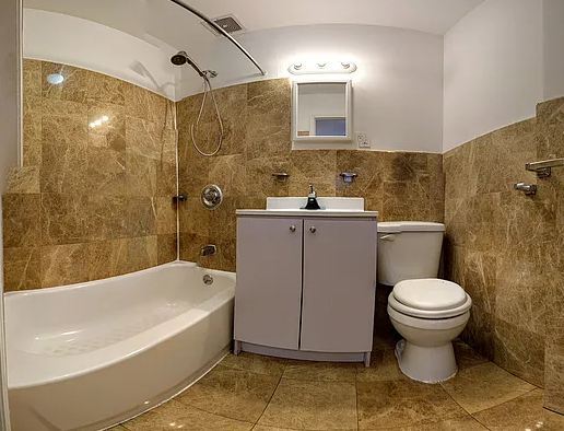 Foto del edificio - 249 E 53rd St