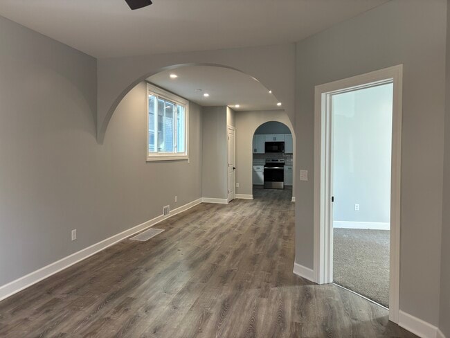 Building Photo - 239 West Ave