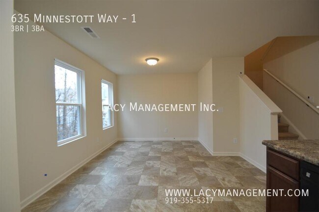 Building Photo - 635 Minnestott Way