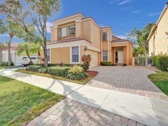 Foto del edificio - 6330 NW 77th Ct
