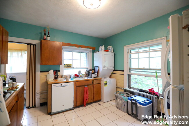 Photo - 132 Kilsyth Rd Apartment