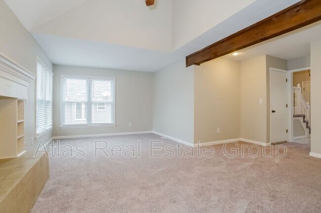 Foto del edificio - 9336 Greenway Ln