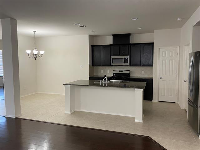 Building Photo - 9353 Comanche Ridge Dr