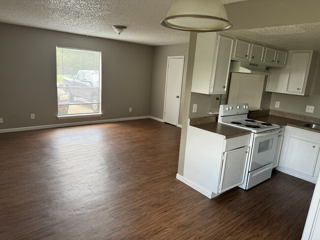 Living Room - 1006 Faris St