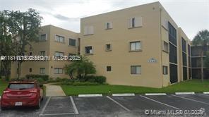 Building Photo - 8045 SW 107th Ave