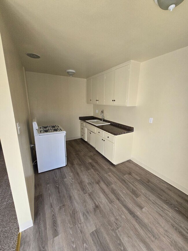 Foto del edificio - Benton13102