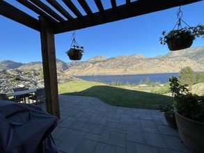 Building Photo - 160 Mountain Lake Ln