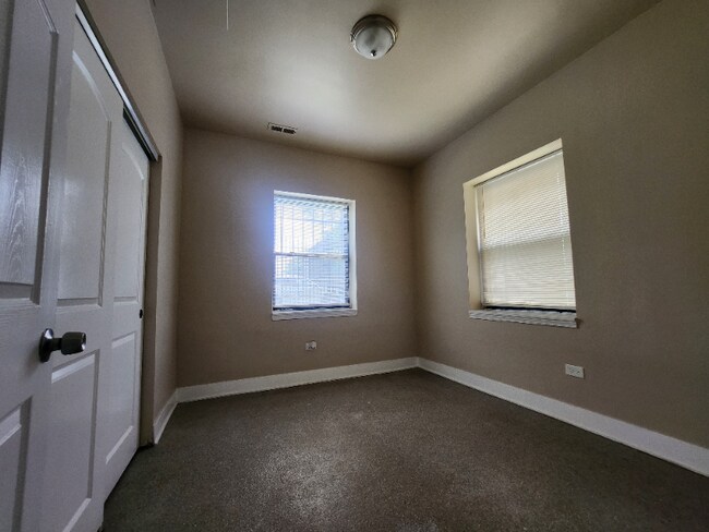 Foto del edificio - 4838 W Adams St