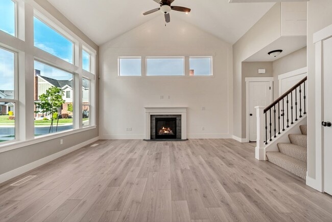 Building Photo - 4458 S Stonington Way