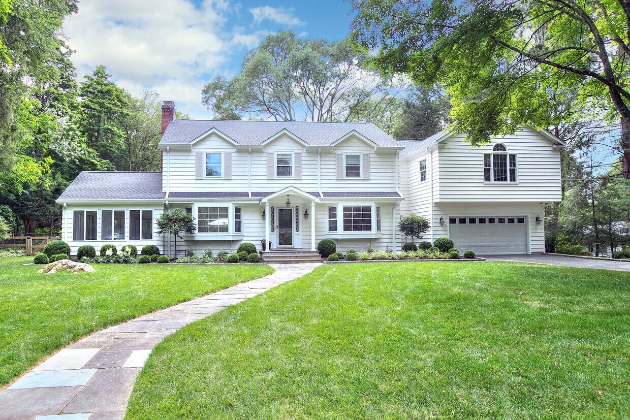 Foto principal - 55 Blueberry Hill Rd